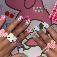 Load image into Gallery viewer, Heart Ring