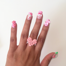 Load image into Gallery viewer, Heart Ring